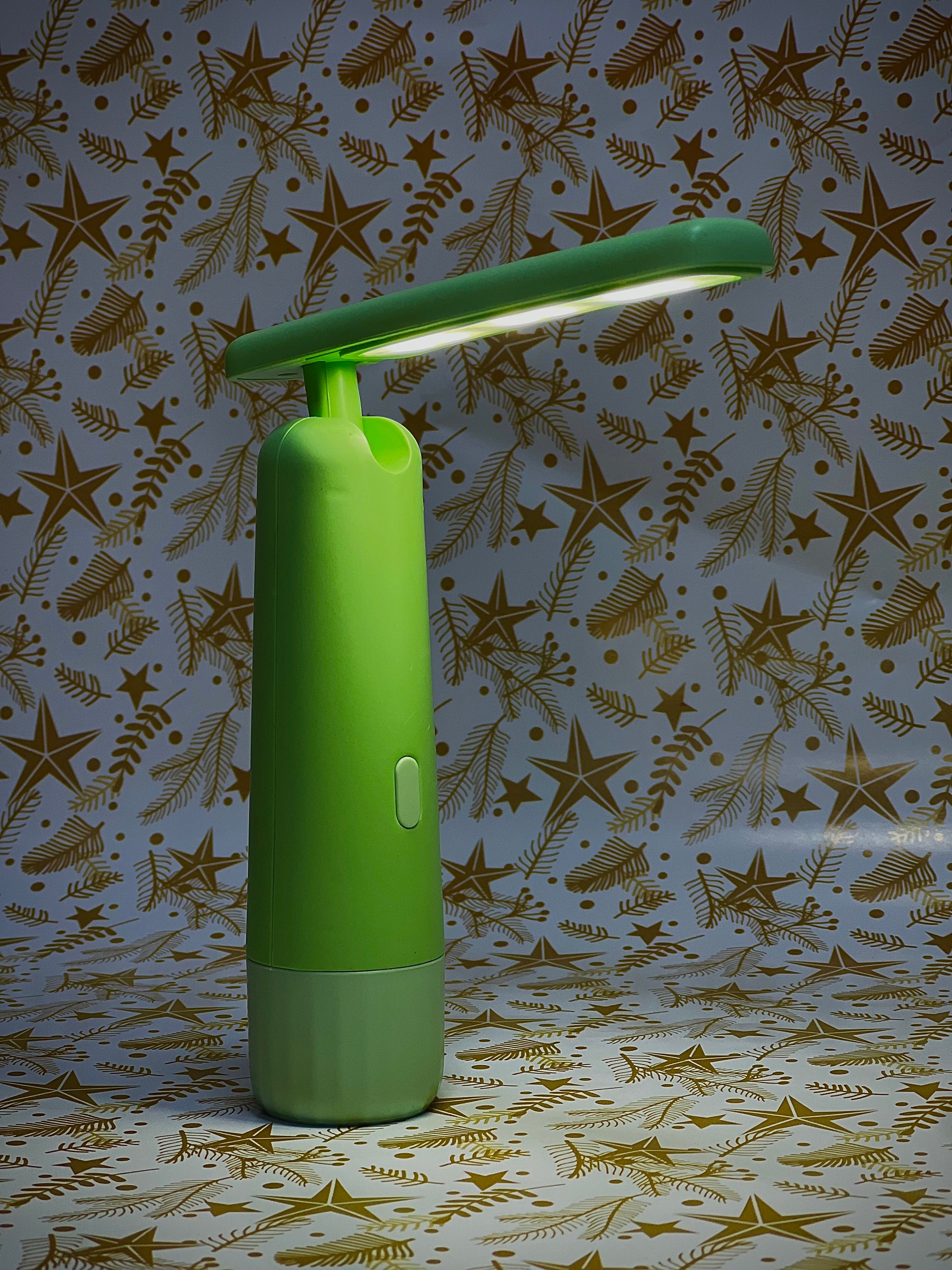 مصباح الرفاهية القابل للطي – إضاءة أنيقة بتصميم عصري