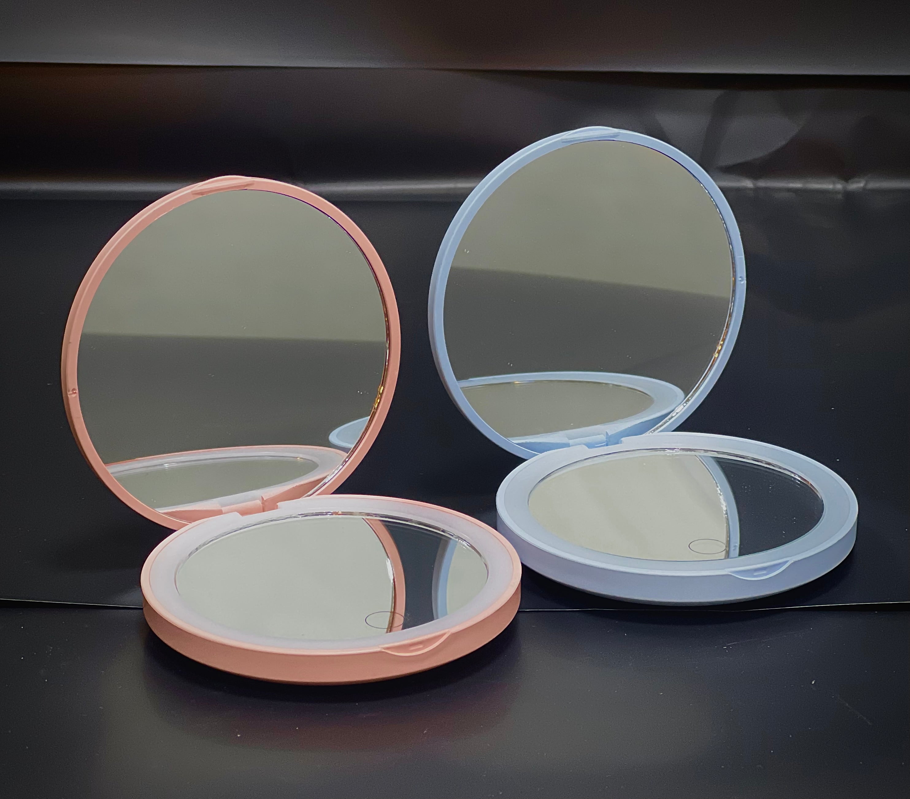 مرآة الإضاءة الذكية – لمسة فخامة في كل تفصيل